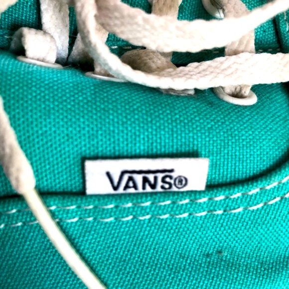 Blue/Green Vans. Men’s size 9, Women’s size 10.5 - Picture 3 of 4